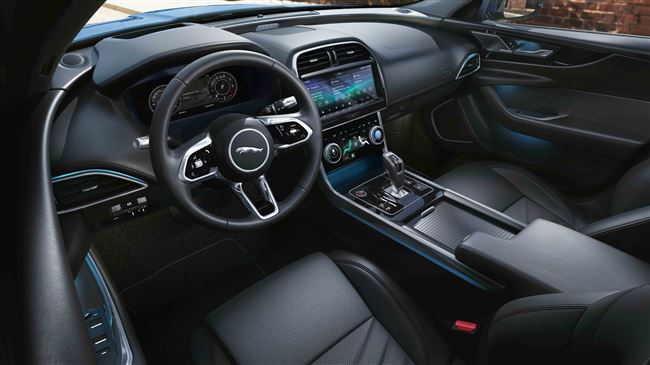 Обзор Седана Jaguar XE